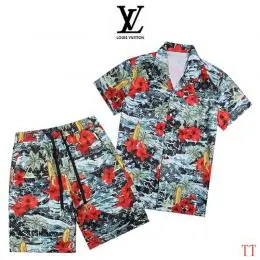 louis vuitton lv survetements manches courtes pour homme s_125a40b